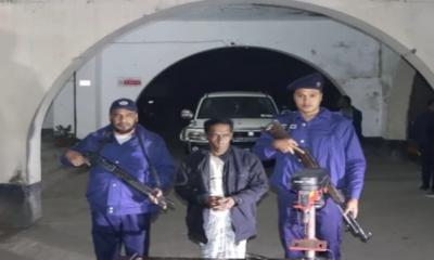 Joint forces raid illegal arms workshop in Faridpur, one arrested