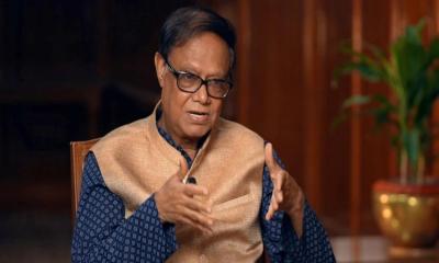 Govt to initiate legal action home and abroad to recover smuggled funds