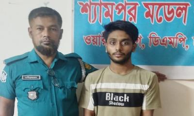 BCL activist arrested while attempting to set fire to bus in Dhaka