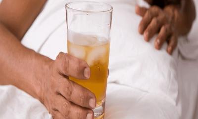 Alcohol poisoning claims 5 lives in Khulna