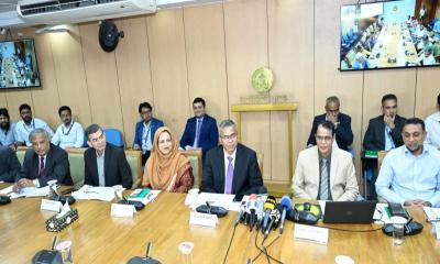 BB governor urges restraint over Islami Bank speculation
