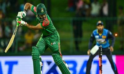 Bangladesh‍‍`s batting collapse hands Sri Lanka series win