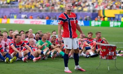 Haaland leads Norway into first-ever World Cup quarter-finals