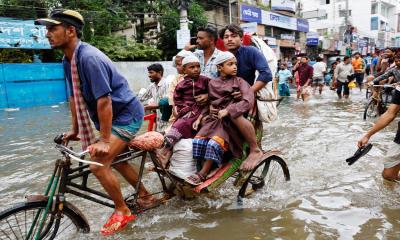 Floods submerge 25 villages in Feni as river embankments collapse