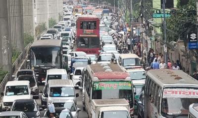 Heavy gridlock cripples Shahbag, adjoining areas