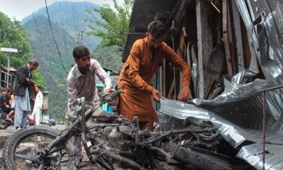 India, Pakistan military officials to hold talks as ceasefire holds