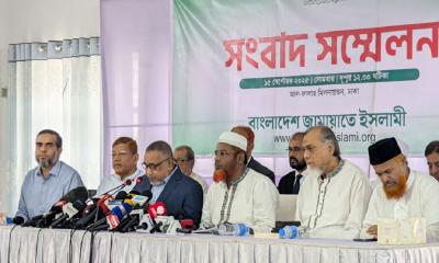 Jamaat presses 5-point demands including polls in February