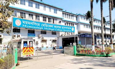 Mymensingh Medical College shuts all classes