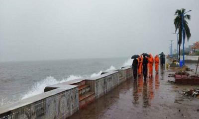 Man drowns in tidal surge in Maheshkhali
