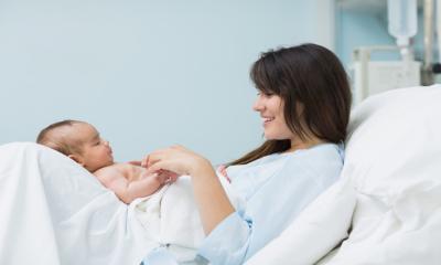 Woman discovers she’s pregnant just 17 hours before giving birth