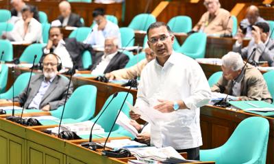 Teachers‍‍` salaries to increase gradually to improve education: PM