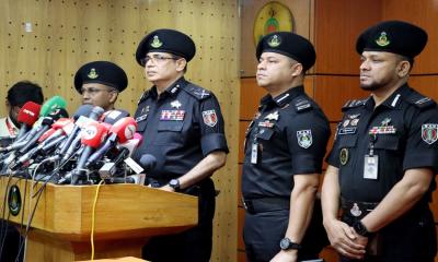False bomb threat on flight: Mother detained for trying to stop son’s trip with lover