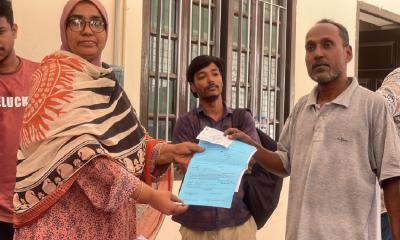 51-year-old Shahriar Morshed collects nomination form for RUCSU election