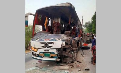 5 killed, 15 injured as bus rams parked truck in Dinajpur