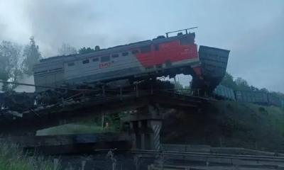 Two Russian bridges collapse near Ukraine border, killing seven