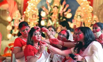 ‘Sindur Khela’ marks the farewell of Goddess Durga