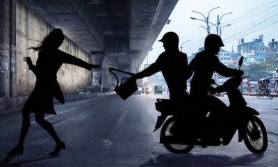 Rickshaw snatching attempt near parliament leaves Bogura headteacher dead
