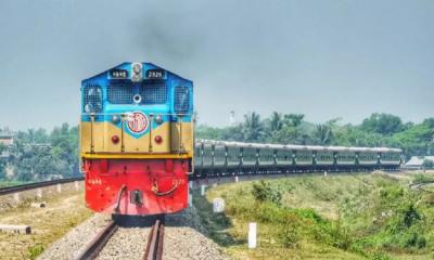 Special train with 676 seats departs Faridpur with only 17 passengers on board