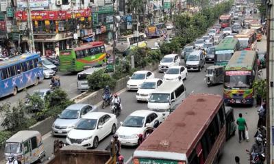 Traffic gridlock around Shahbagh as multiple rallies disrupt city movement
