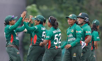 Bangladesh‍‍`s thrilling super over victory stuns England