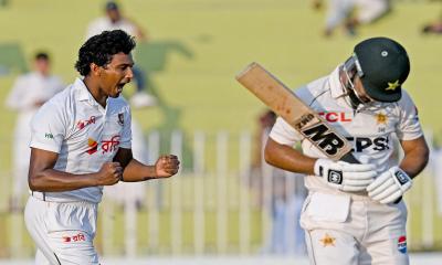 Pakistan fight back after Bangladesh post 413