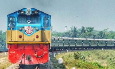 Rail authorities advise buying tickets via designated app