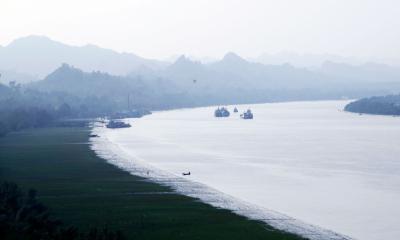 Arakan army abducts four fishermen from Naf river in Teknaf