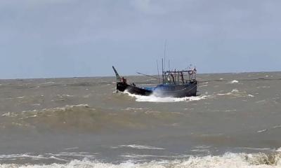 13 fishermen abducted from Naf River in Teknaf