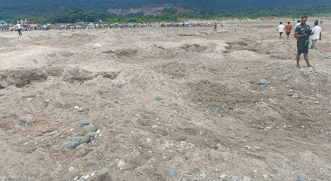 HC to hear writ on illegal white stone looting in Sylhet