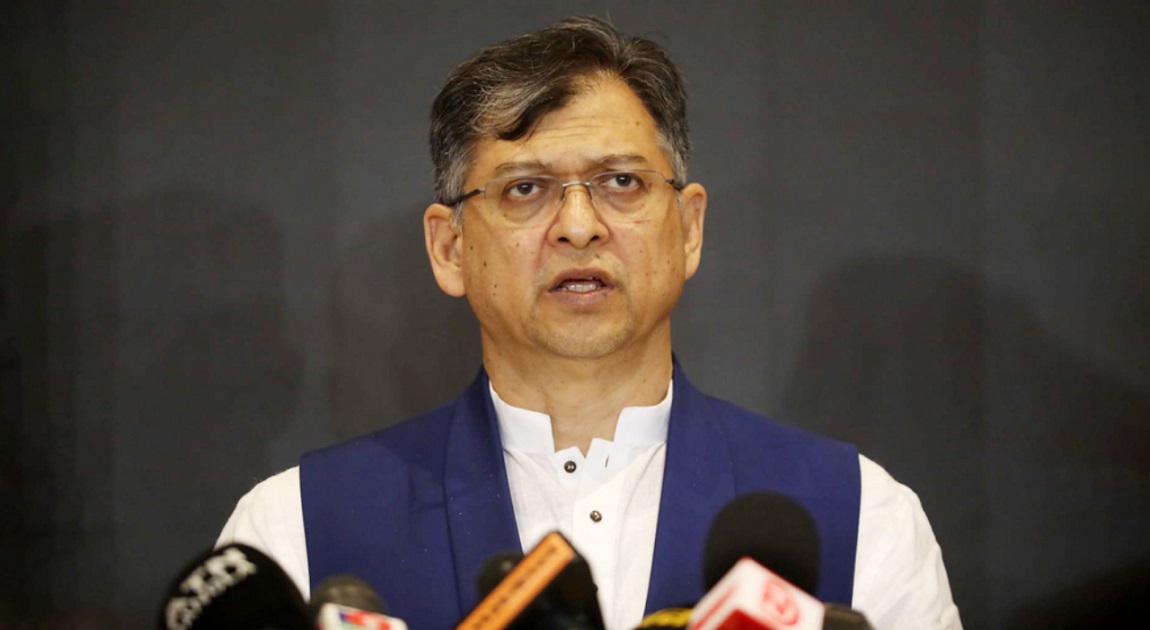 Salahuddin urges interim govt to notify EC of polls in February