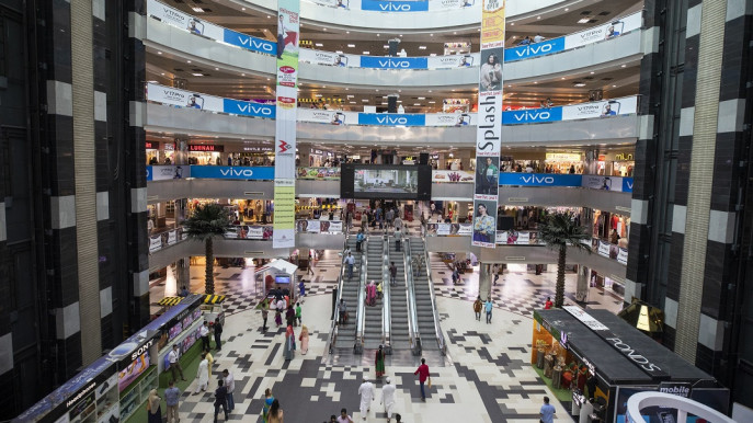 Govt extends shopping mall hours to 9pm from June 12