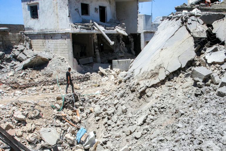Israeli strikes in Lebanon raise concerns over Iran-US deal
