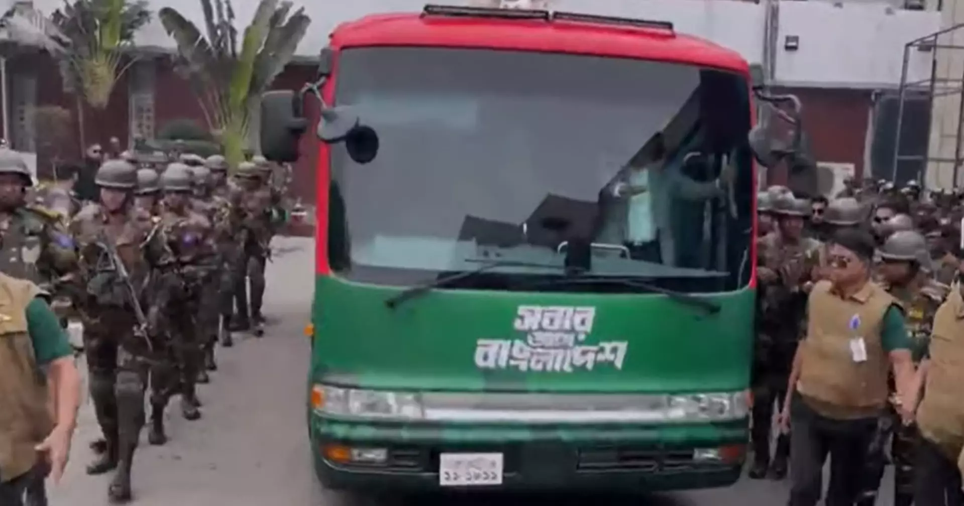 Tarique Rahman leaves for 300 feet area from airport