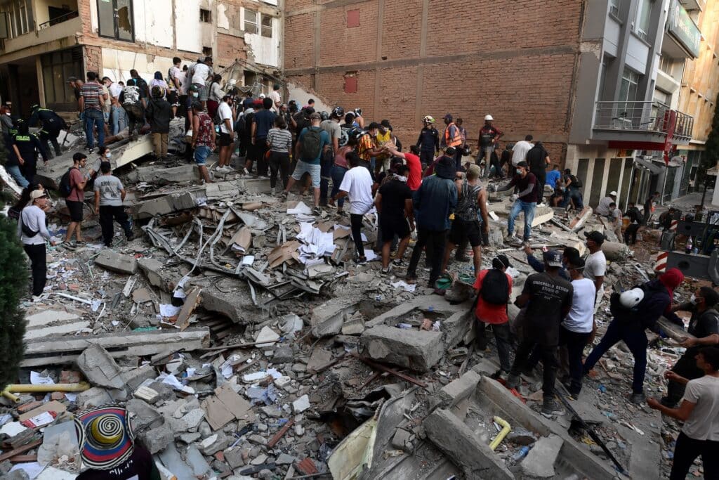 Colombia earthquake death toll reaches 111 as rescuers search for survivors