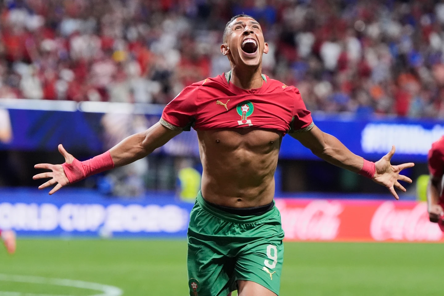 Morocco come from behind twice to beat Haiti 4–2 and reach knockout stage