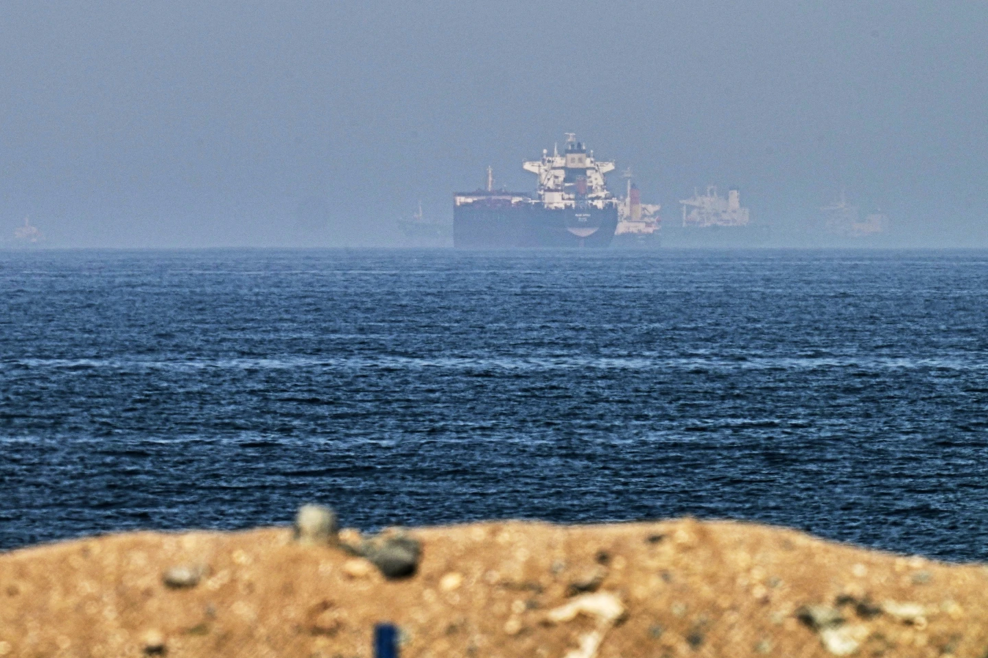 Iran and the US say a Strait of Hormuz deal is close, but one or both would have to back down