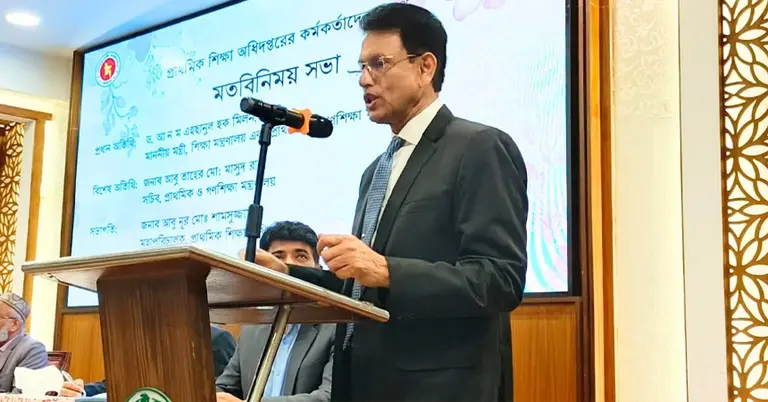 Classes to be held 3 days in-person, 3 days online: Education Minister