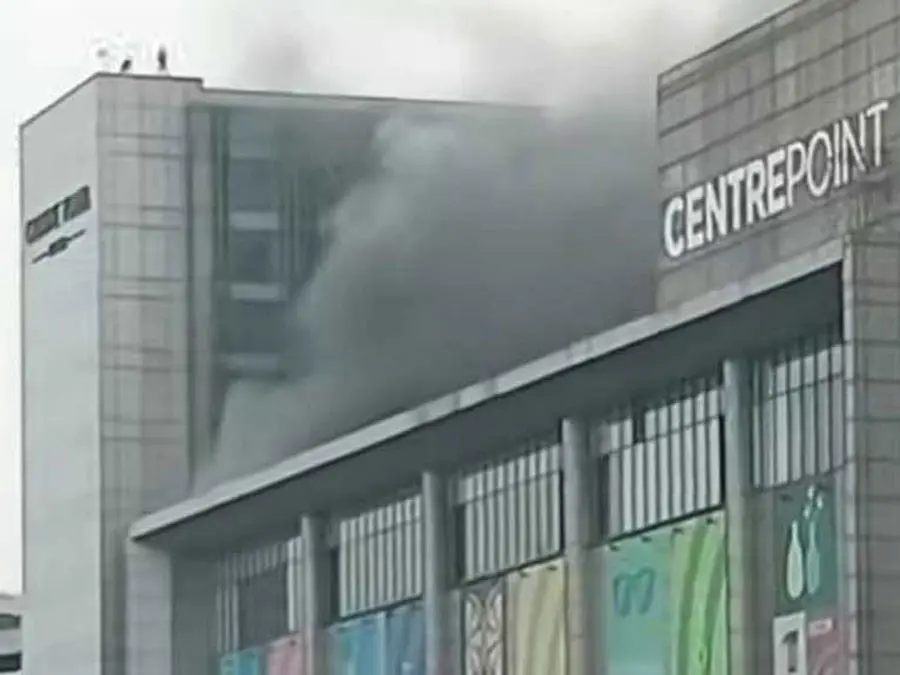 Fire breaks out at restaurant in Uttara shopping mall