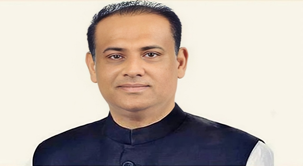 Court orders seizure of 6 flats owned by former land minister Saifuzzaman