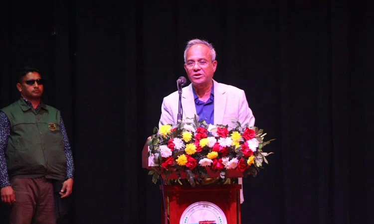 Govt ready to hold free, fair and festive national polls: Home Adviser