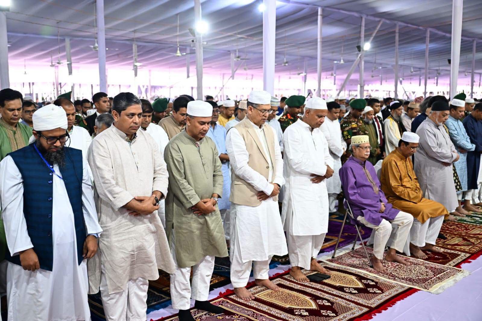 President, PM offer Eid-ul-Azha prayers at National Eidgah