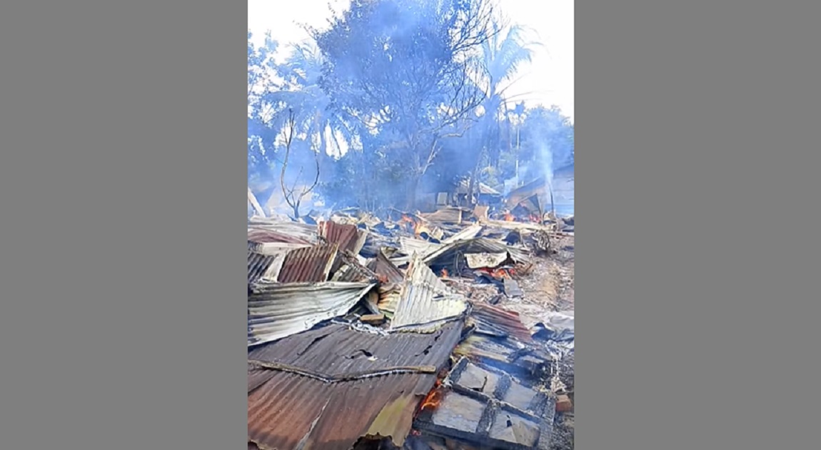 Blockade continues, shops in Guimara owned by hill communities set ablaze