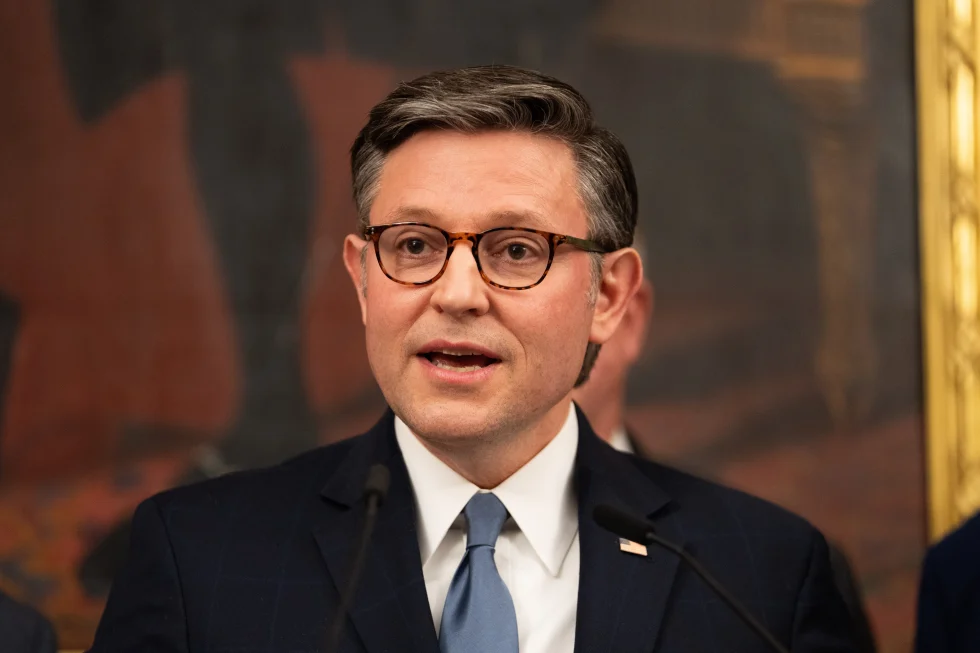 Speaker Johnson faces tough choices as partial government shutdown drags and debate over ICE deepens