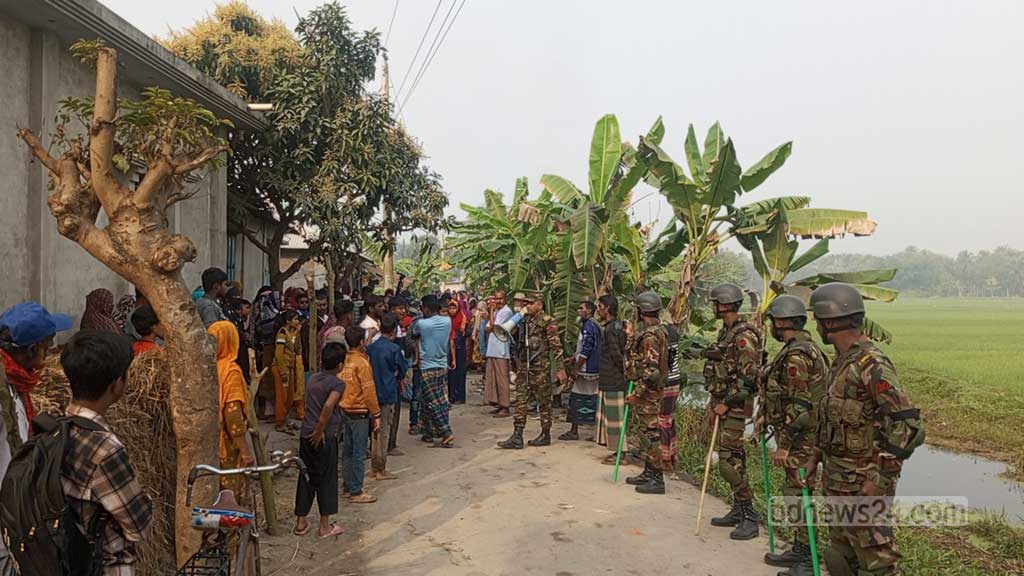 Four killed in Narail village clash over local rivalry