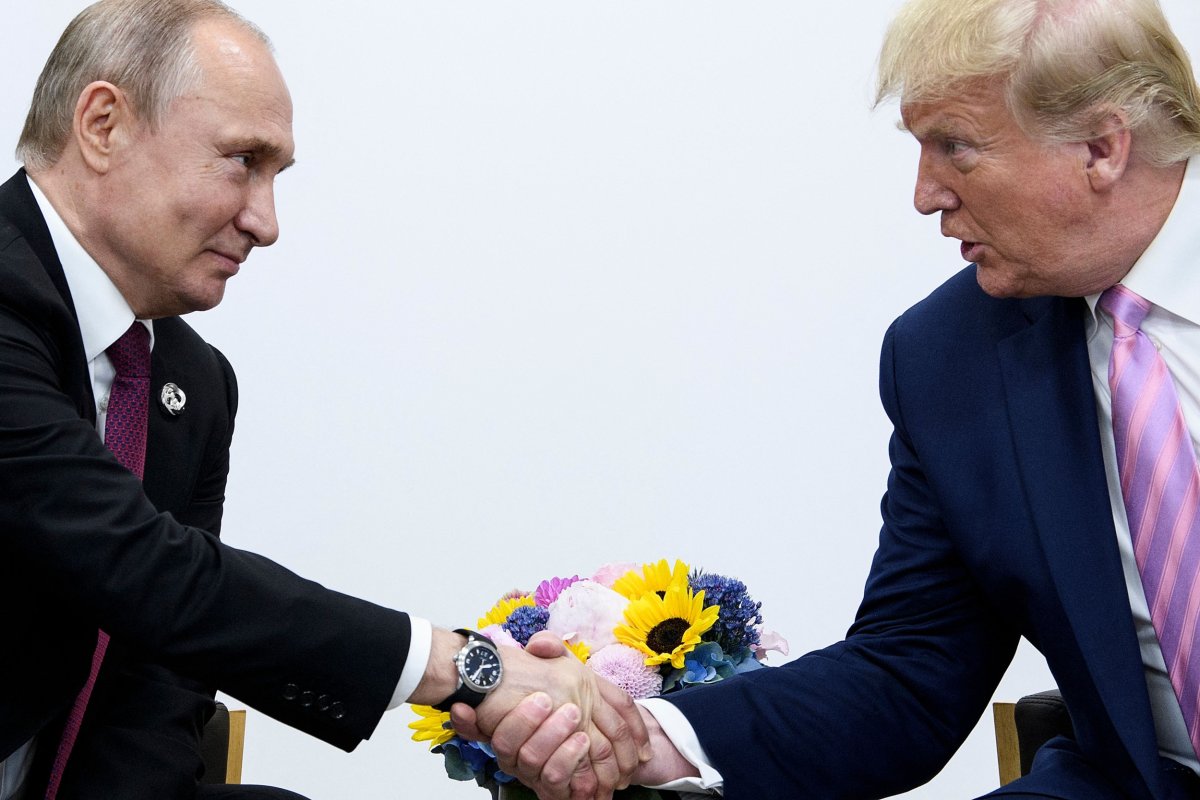 Trump plans to meet Putin “Very Soon” after taking office