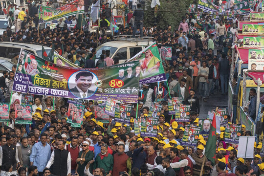 Millions join AL's grand Victory Day procession on Dhaka streets