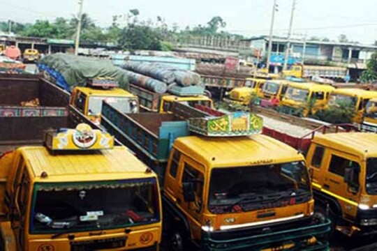 Bus-truck owners call for countrywide strike starting Friday