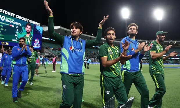 Pakistan beat New Zealand by 7 wickets to reach T20 World Cup final