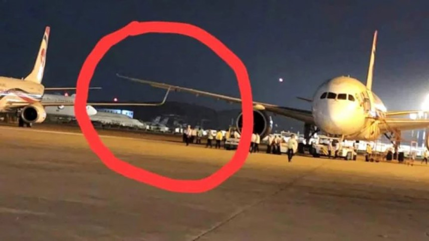 2 Biman Boeings colloid at Dhaka airport again