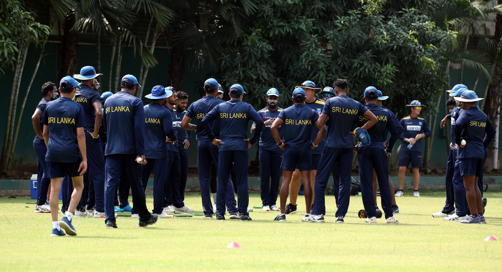 Sri Lanka cricketers reject pay cut after being held at gunpoint by board